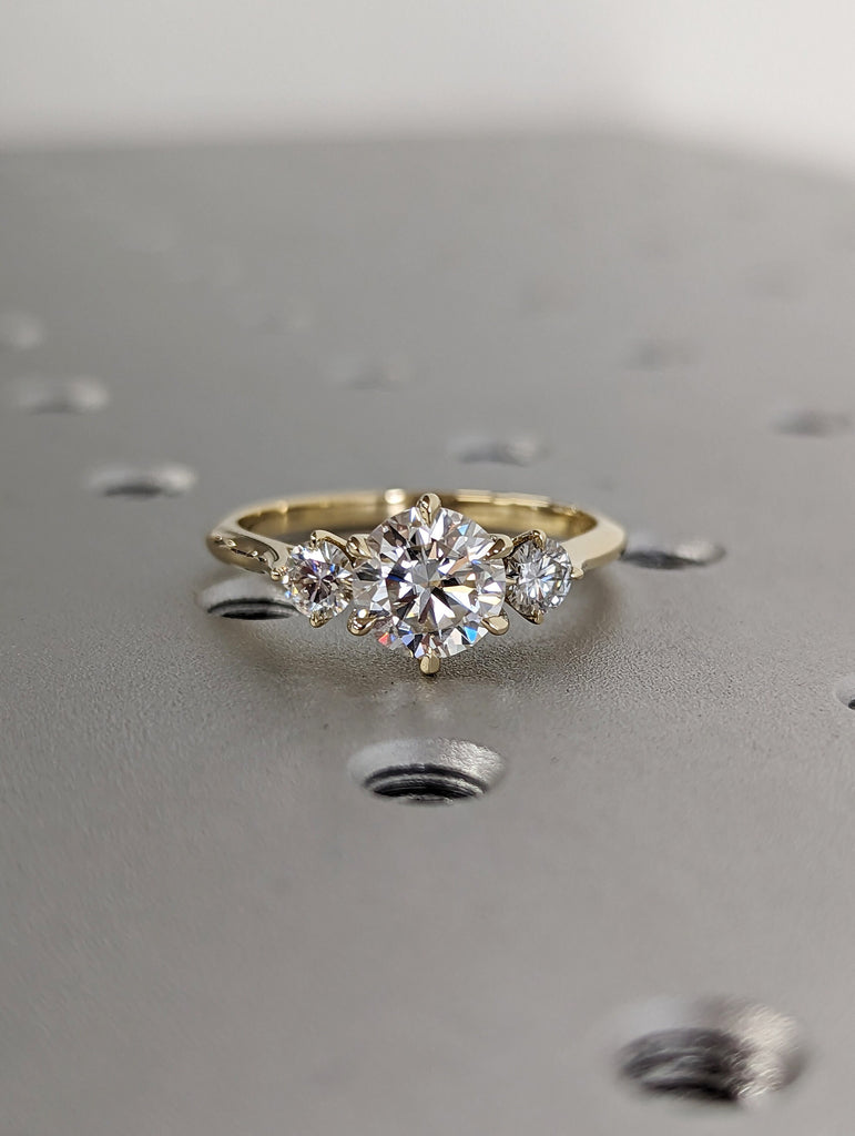 Petite Round Cut Moissanite Three Stone Ring in 14K Yellow Gold Engagement Ring, Promise Ring, Dainty Gold Ring, Moissanite Ring, Minimalist
