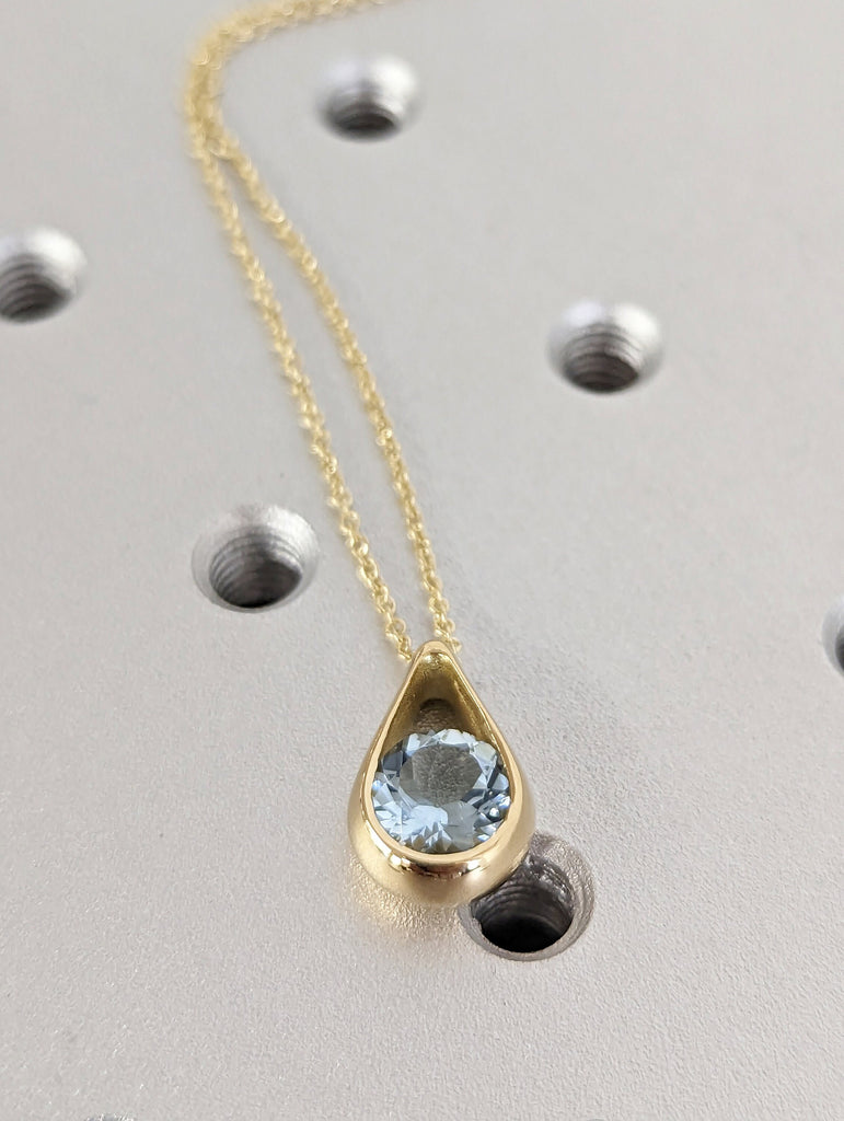 Personalized Aquamarine Necklace, Bridesmaid Necklace, March Birthstone Necklace, Gift for Her, Aquamarine Jewelry, Lab Aquamarine Pendant