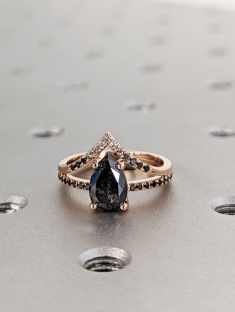 1.25 Carat 1920's Raw Salt and Pepper Diamond, Pear Diamond Ring, Unique Engagement Bridal Set, Black, Gray Pear 14k Yellow, Rose White Gold