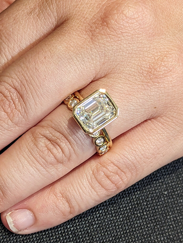 3CT Emerald Cut Moissanite Solitaire Ring, 18K Yellow Gold Engagement Ring, Bezel Setting, Statement Ring, Gift For Her, Bridal Set, Vintage