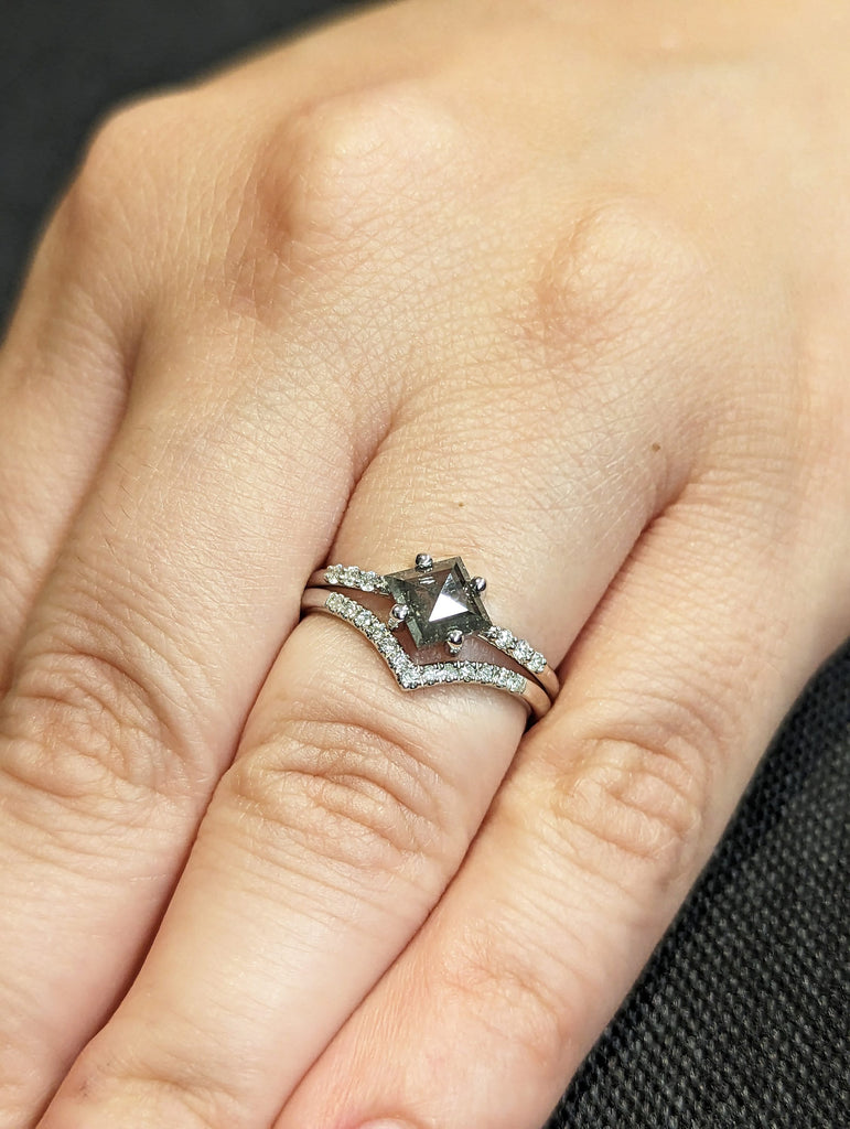 Alternative Diamond Engagement Ring Salt And Pepper Diamond, Kite Diamond Ring, Unique Salt Pepper Diamond Ring, Bridal Set