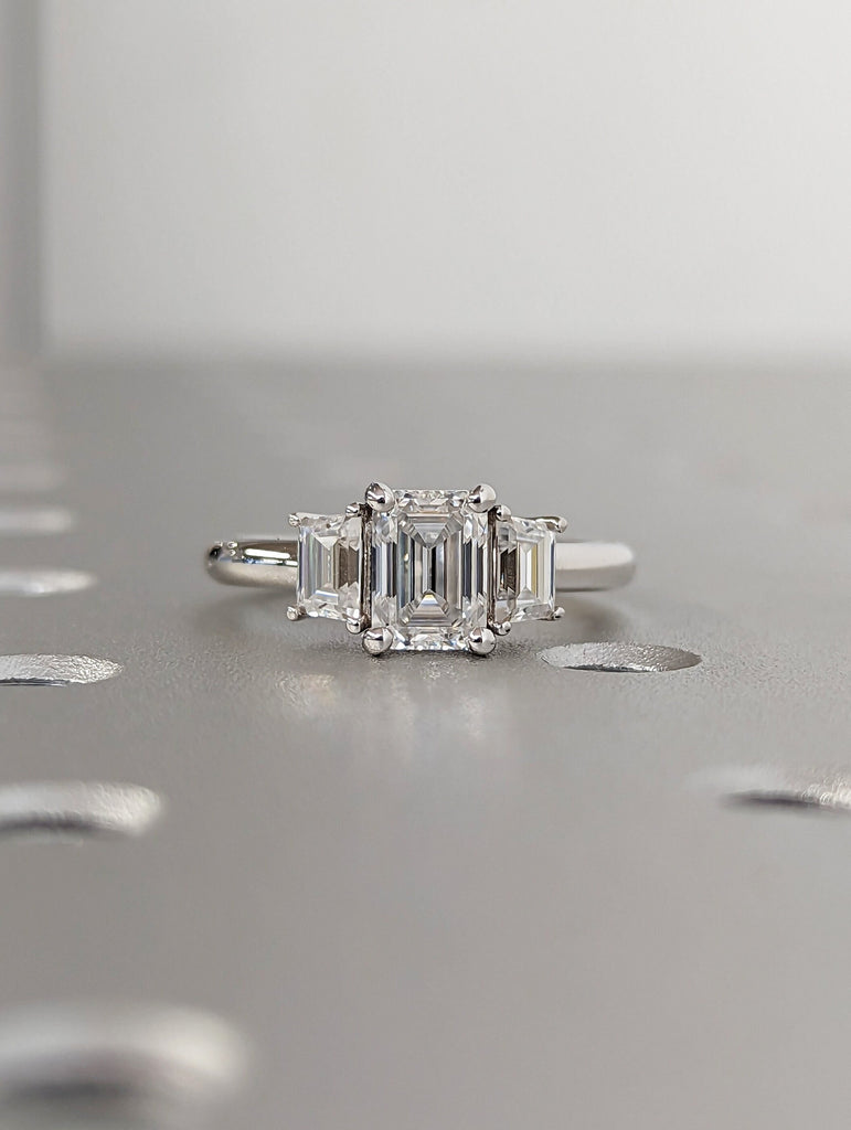 Three Stone Emerald Cut Moissanite Engagement Ring, Side Trapezoid Moissanite, Three Stone Engagement Ring, Emerald Cut and trapezoid Cut