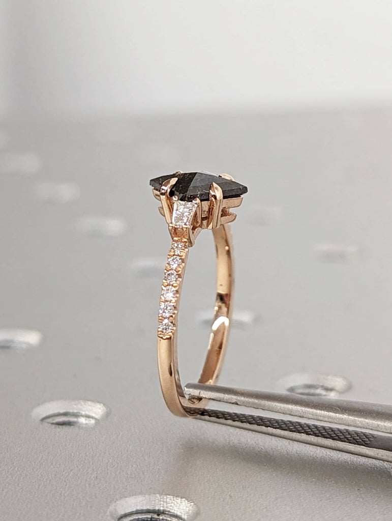 Galaxy Raw Salt and Pepper Diamond Ring- Kite Cut Diamond Engagement Ring Sets- Unique Bridal Geometric Diamond Promise Ring- 14K Rose Gold