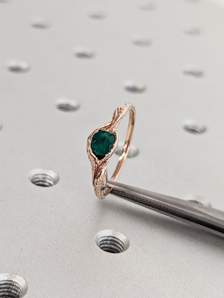 Emerald Ring • Lotus Engagement Ring • Gift For Her • Unique Engagement Ring • Floral Ring • Ring For Her • Promise Ring • Vintage Ring