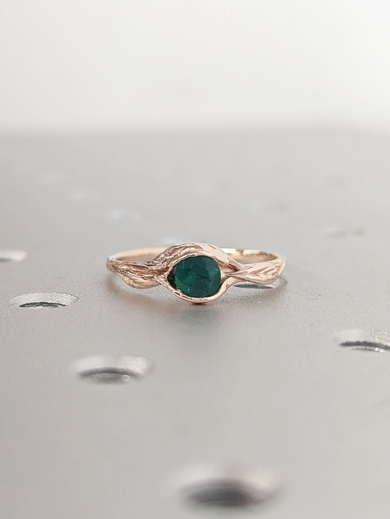 Emerald Ring • Lotus Engagement Ring • Gift For Her • Unique Engagement Ring • Floral Ring • Ring For Her • Promise Ring • Vintage Ring