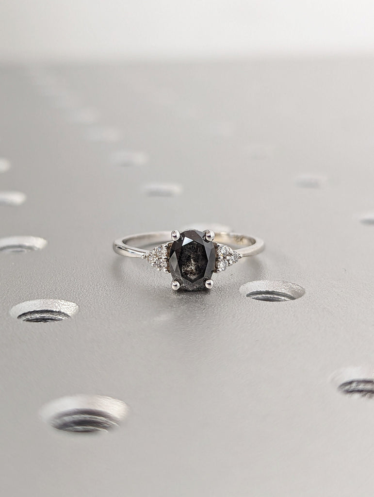 18K White Gold Oval Salt and Pepper Diamond Vintage Engagement Ring | Diamond Cluster Ring | Wedding Bridal Anniversary | Promise Ring