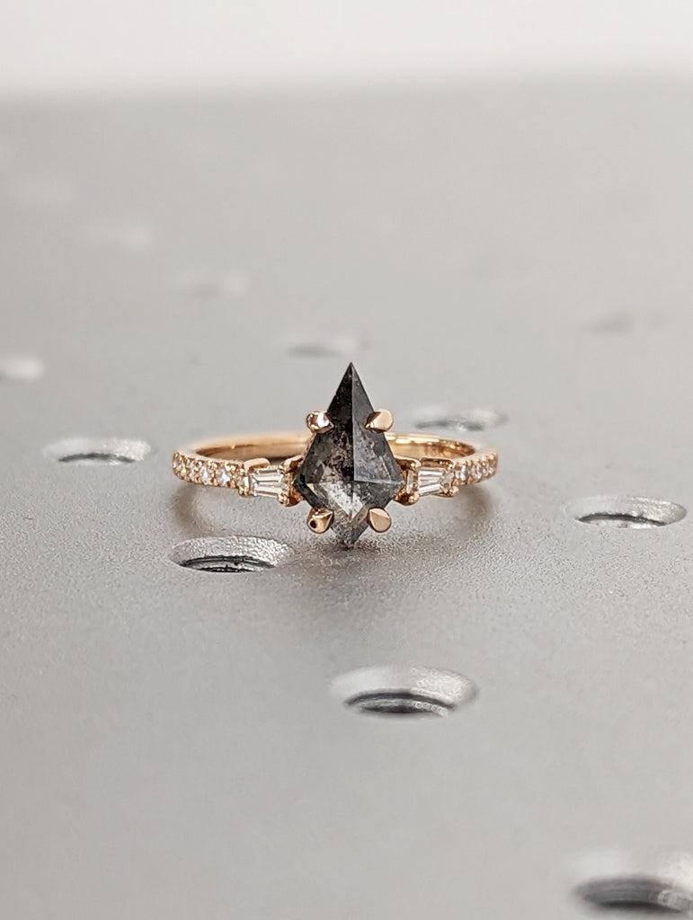 Raw Diamond Kite Baguette Diamond, Salt and Pepper, Unique Engagement Ring, Rose Cut Geometric Diamond Ring, 18k Rose Gold, Custom Handmade