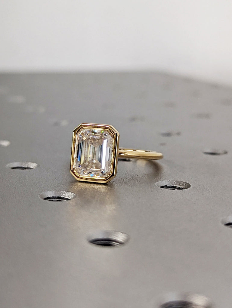 3CT Emerald Cut Moissanite Solitaire Ring, 18K Yellow Gold Engagement Ring, Bezel Setting, Statement Ring, Gift For Her, Bridal Set, Vintage