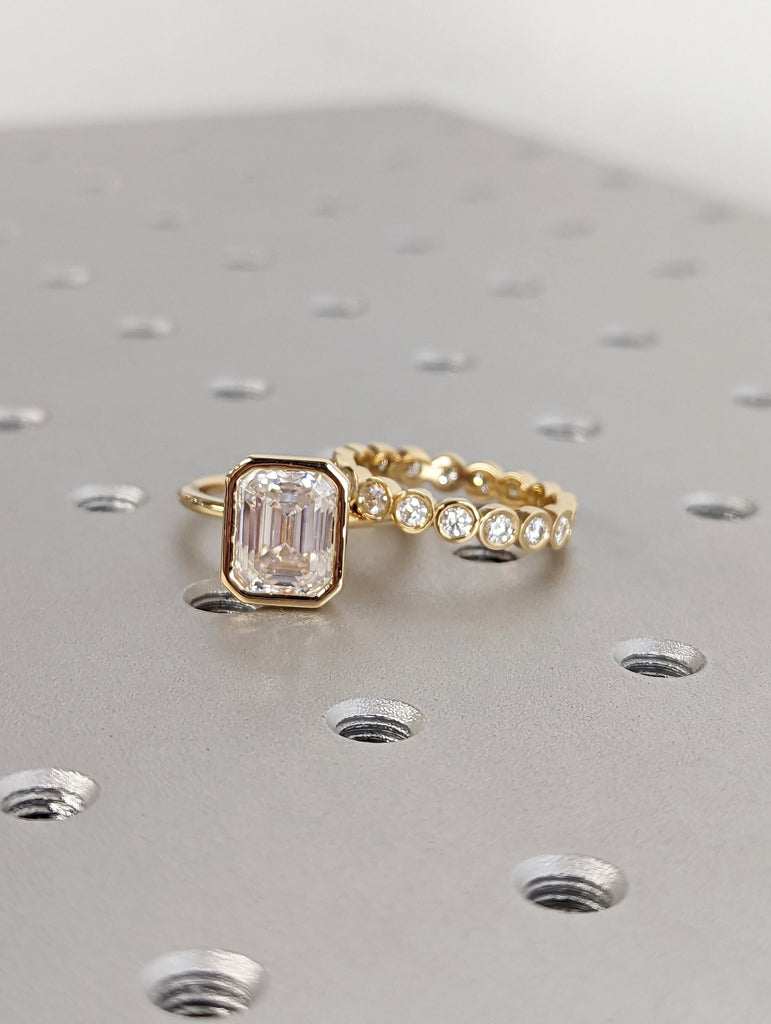 3CT Emerald Cut Moissanite Solitaire Ring, 18K Yellow Gold Engagement Ring, Bezel Setting, Statement Ring, Gift For Her, Bridal Set, Vintage