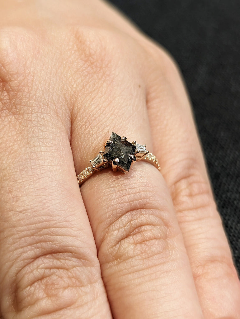 Galaxy Raw Salt and Pepper Diamond Ring- Kite Cut Diamond Engagement Ring Sets- Unique Bridal Geometric Diamond Promise Ring- 14K Rose Gold