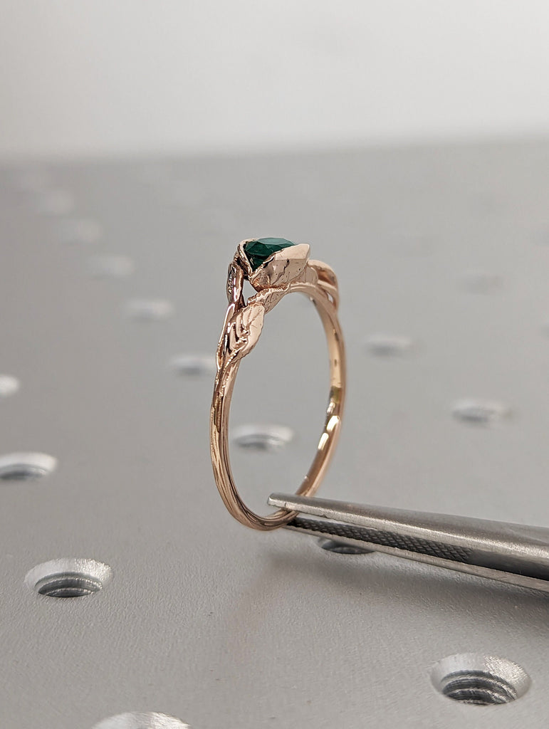 Lab Emerald Ring • Lotus Engagement Ring • Gift For Her • Unique Engagement Ring • Floral Ring • Ring For Her • Promise Ring • Vintage Ring