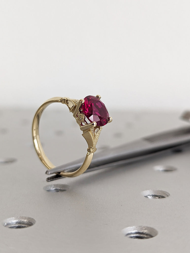 Vintage Round Cut 2ct Ruby, 14K Yellow Gold Engagement Ring | Red Gemstone Bridal Jewelry | July Birthstone Ring | Milgrain Wedding Band