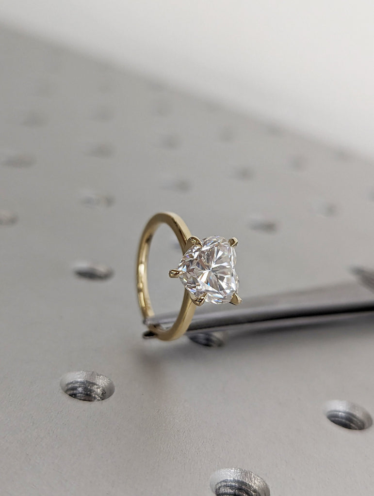 14K Solid Gold Engagement Ring /2.5CT Heart Moissanite Diamond Wedding Ring/Moissanite Engagement Ring/Stack Ring/Promise ring/Yellow gold