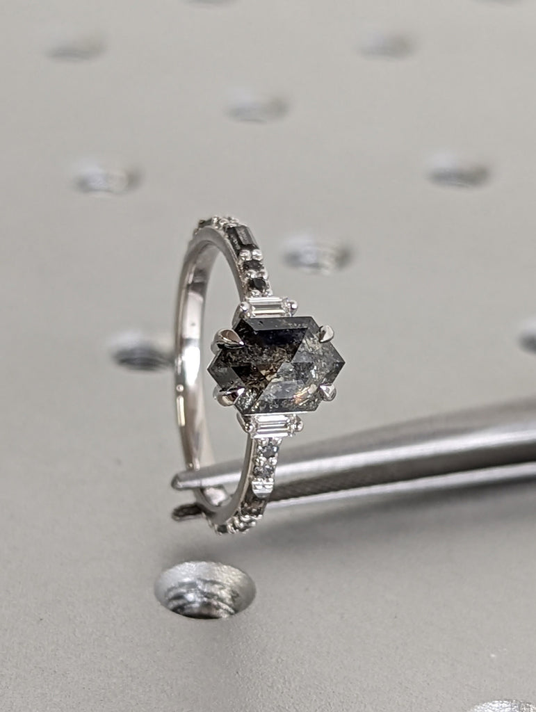 2ct Salt and Pepper Diamond 18K White Gold Engagement Ring | Unique Diamond Band | Rose Cut Geometric Ring | Luxury Anniversary Gift for Her