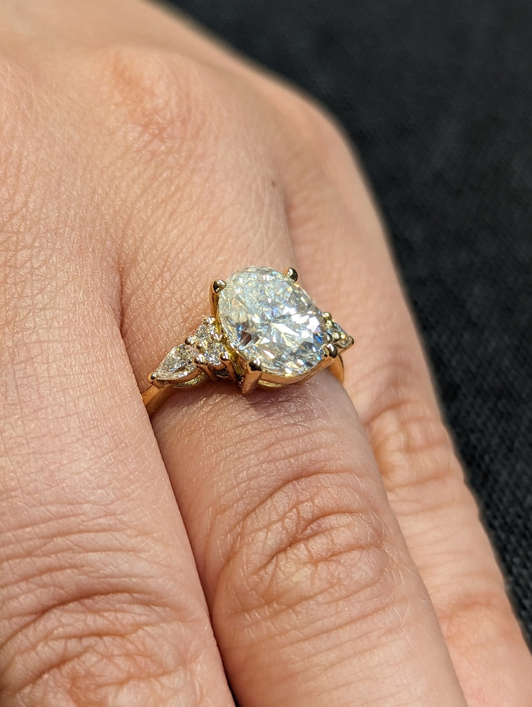 18K Yellow Gold 2.5ct Oval Moissanite Luxury Engagement Ring | Pear Shaped Diamond Cluster Art Deco Ring | Vintage Custom Bridal Jewelry