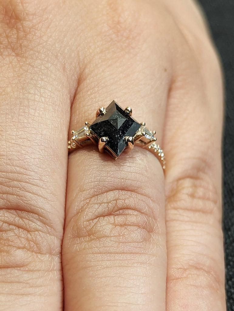 Galaxy Raw Salt and Pepper Diamond Ring- Kite Cut Diamond Engagement Ring Sets- Unique Bridal Geometric Diamond Promise Ring 14K Rose Gold