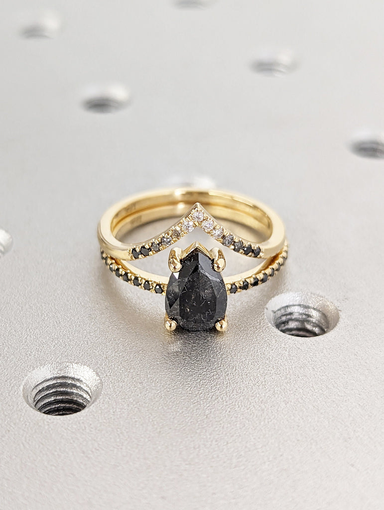 1.25 Carat 1920's Raw Salt and Pepper Diamond, Pear Diamond Ring, Unique Engagement Bridal Set, Gray Pear, Black, Yellow, Rose, White Gold