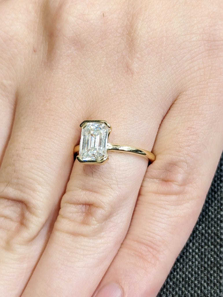 Handmade Custom Ring/ 6.0x8.0mm Emerald Cut Moissanite Engagement Ring/ 4 Prongs Wedding Promise Ring/ 14K Solid Gold Ring/ Floating Bezel