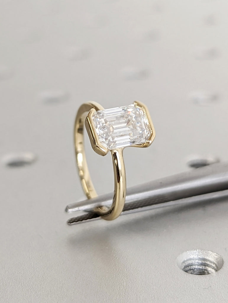 Emerald Cut 1.5 carat D-F Color VVS-VS Clarity Lab Created Diamond Solitaire Engagement Ring 14k Yellow Gold Floating Bezel Setting Art Deco