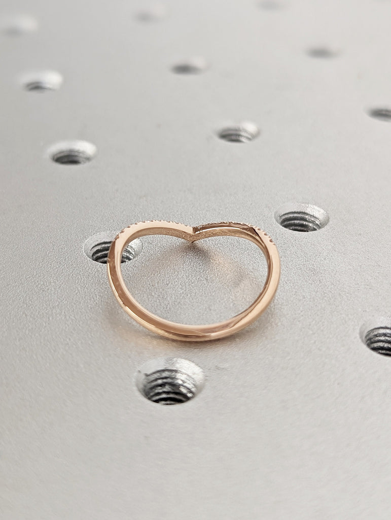 Curved Wedding Band Round Shaped Gold Diamond Wedding Band Unique Chevron Matching Stacking Band Unique Anniversary Delicate Wishbone Ring