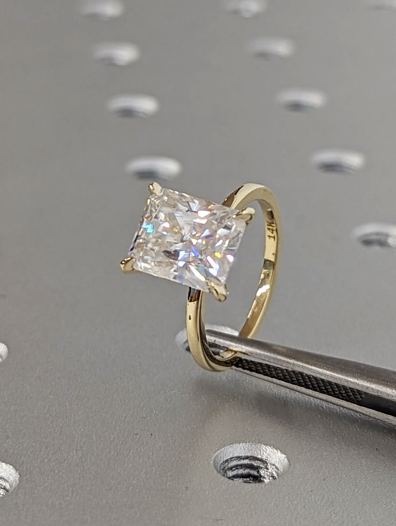 3ct Radiant Cut Conflict Free Lab Cultured Diamond 14K Yellow Gold Ring | Bridal Jewellery