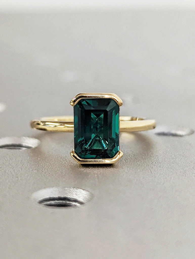 Green Emerald Engagement Ring in 14k Yellow Gold, 1.5ct Emerald Cut, May Birthstone Ring, Wedding Bridal, Solitaire Floating Bezel Setting