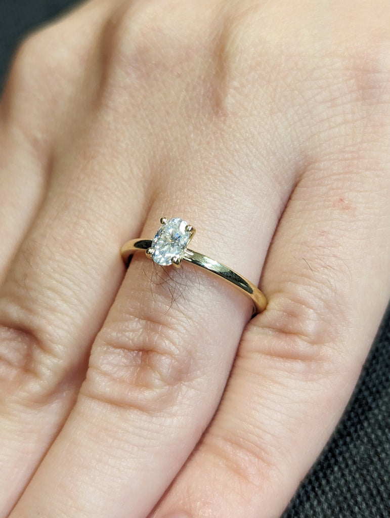 0.5ct Moissanite Oval Engagement Ring, Oval Moissanite and Solitaire Wedding Ring, Yellow Gold Moissanite Ring, Simple Promise Ring, Vintage