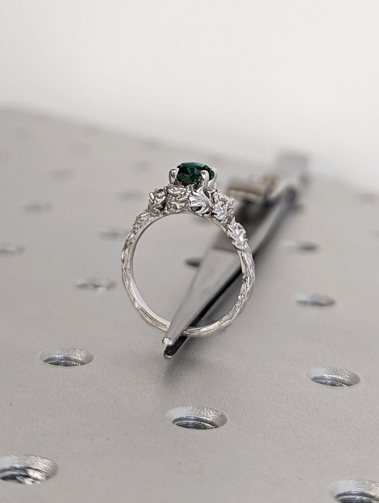 Nature inspired emerald bridal ring / Branch emerald engagement ring / Twig emerald engagement ring / Twig and Thistle Leaf Ring / Art Deco