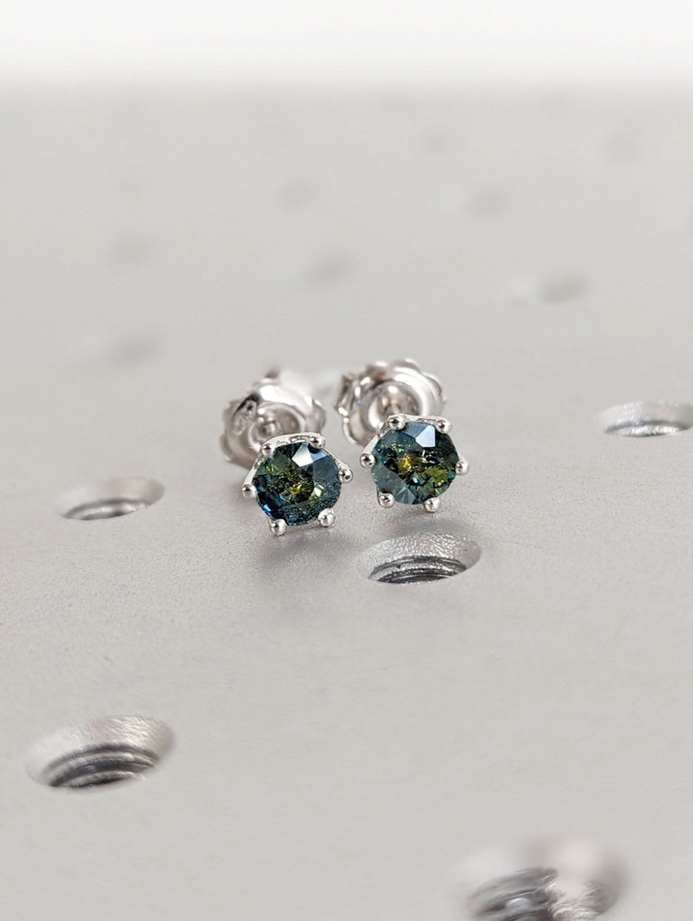 14K Gold Peacock Sapphire Stud, Natural Sapphire Stone, Sapphire Earring, Teal Sapphire, Everyday Wear, September Birthstone, Blue Green Hue