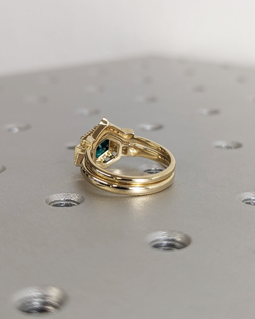 Emerald Ring Vintage Emerald Engagement Ring 14K Yellow Gold Ring Gift Unique Antique Wedding Promise Anniversary Ring For Her Birthstone