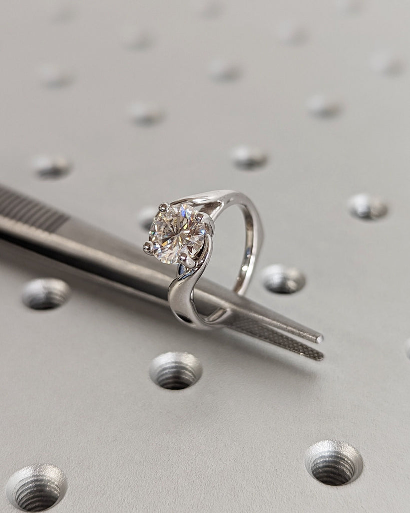 European Shank Engagement Ring, 1.5CT Colorless Moissanite Ring, Wedding Ring in Solid Gold, Anniversary Gifts, Twist Shank, Split Shank