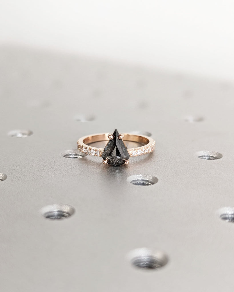 Raw Diamond Fan Cut Diamond, Salt and Pepper, Unique Engagement Ring, Rose Gold Geometric Diamond Ring, 14k Gold, Custom Handmade, Hammered