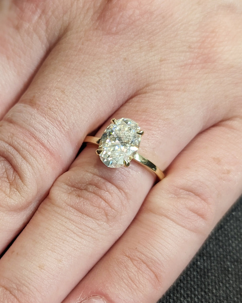 2.0cts Moissanite Oval Engagement Ring, Oval Moissanite and Solitaire Wedding Ring, Yellow Gold Moissanite Ring, Minimalist Ring, Art Deco