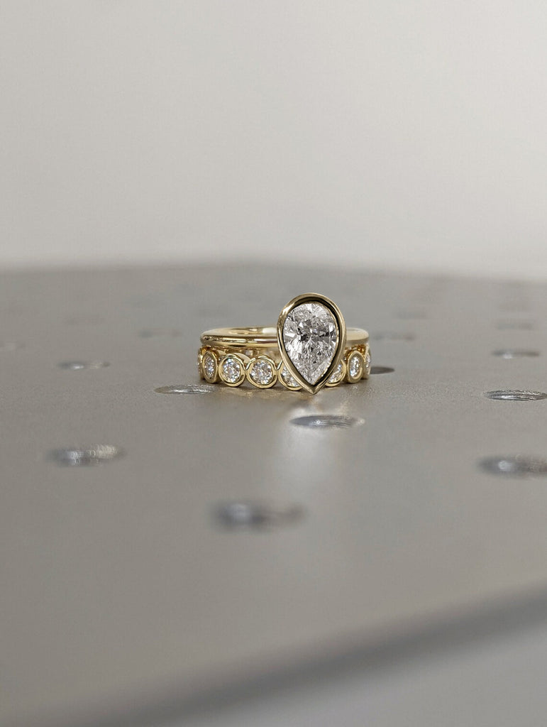 2 Carat Pear Bezel Solitaire Ring Brilliant Cut Lab Diamond Engagement Ring Dainty Promise Bezel Ring Solitaire Bezel Ring Vintage Bridal