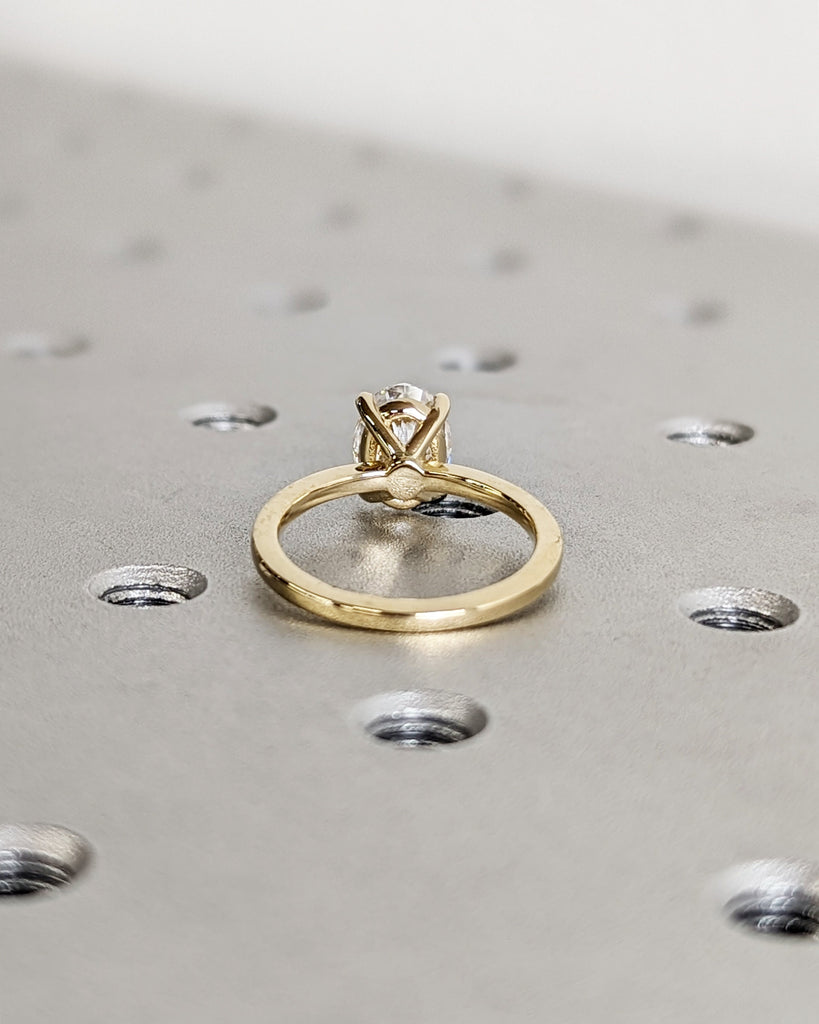 1.5cts Moissanite Oval Engagement Ring, Oval Moissanite and Solitaire Wedding Ring, Yellow Gold Moissanite Ring, Minimalist Ring, Art Deco