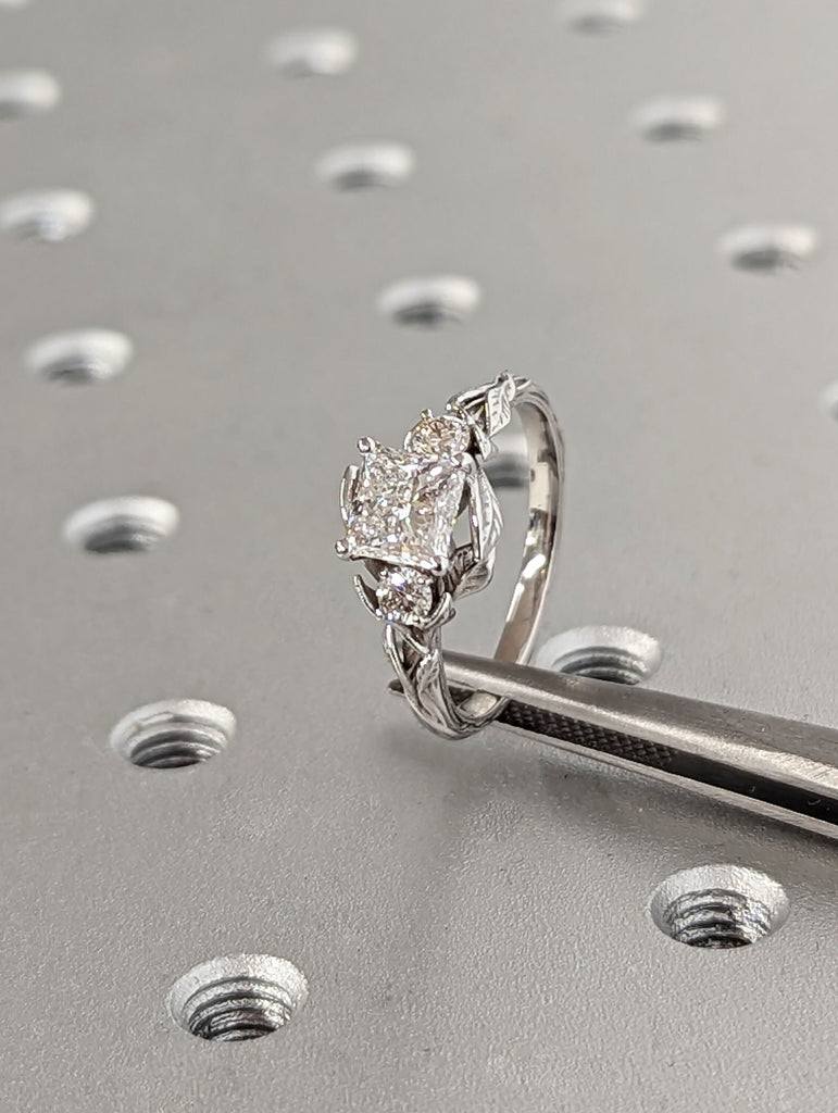 Unique 1ct Princess cut Lab Diamond 14K White Gold Vintage Nature Inspired Leaves Motif Promise Ring
