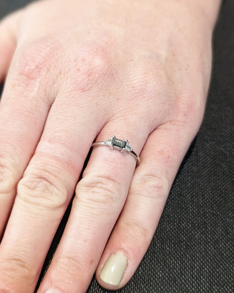 Salt And Pepper Diamond Baguette Ring, Salt And Pepper Diamond Vintage Engagement Ring, Vintage Baguette Ring, Raw Diamond Ring, Trillion