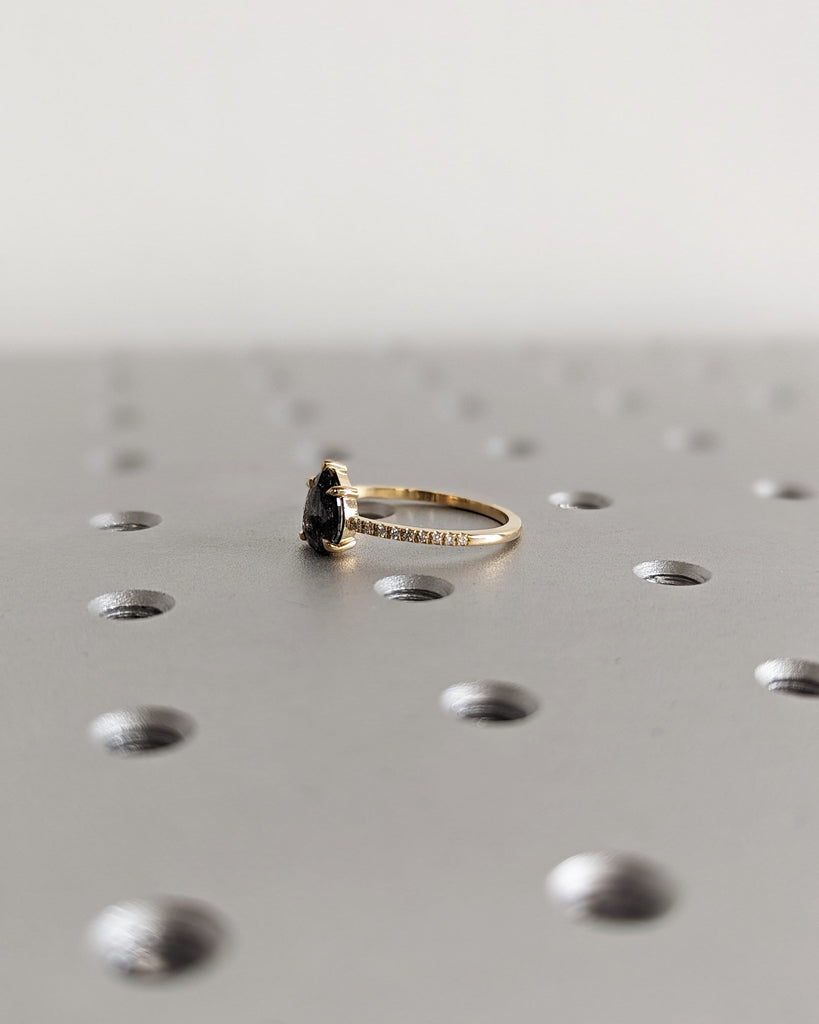 1 Carat 1920's Raw Salt and Pepper Diamond, Pear Diamond Ring, Unique Engagement Bridal , Black, Gray Pear 18k Yellow Rose White Black Gold