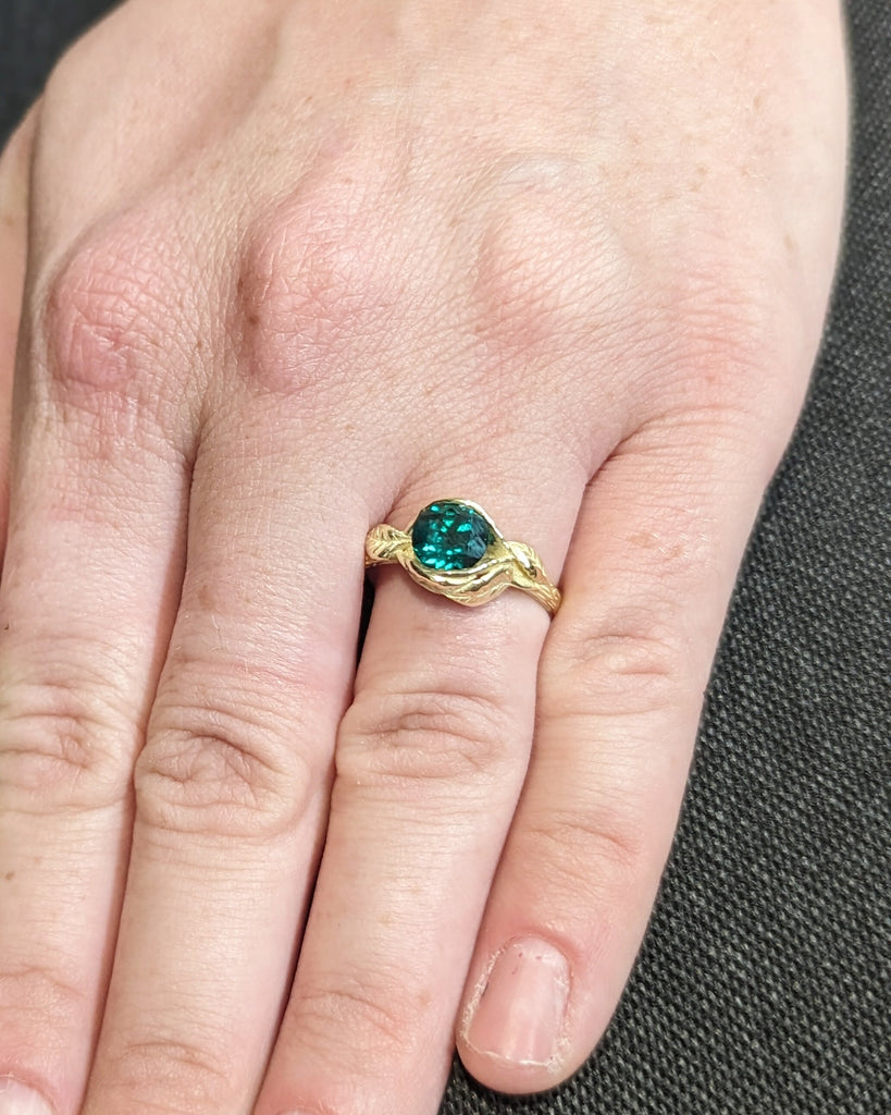 Emerald Ring • Lotus Engagement Ring • Gift For Her • Unique Engagement Ring • Floral Ring • Ring For Her • Promise Ring • Vintage Ring