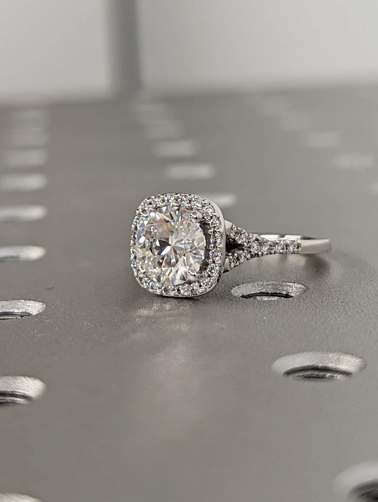 1.5ct Round Moissanite Diamond Cushion Halo 14K White Gold Split Shank Engagement Ring