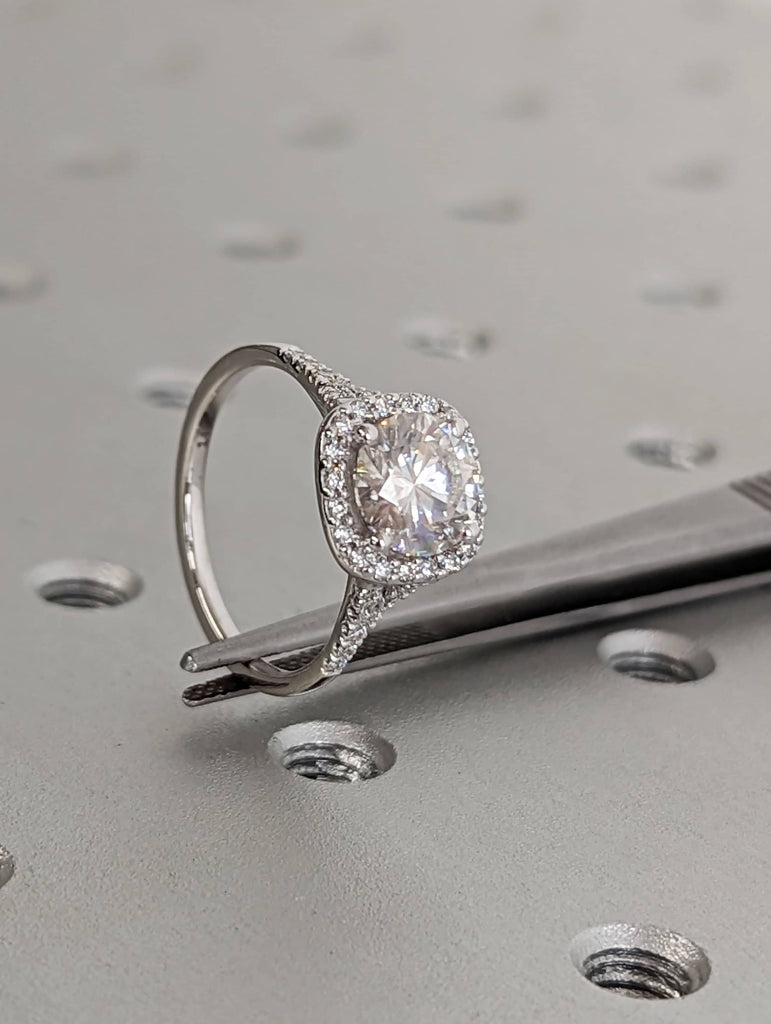 1.5ct Round Moissanite Diamond Cushion Halo 14K White Gold Split Shank Wedding Ring