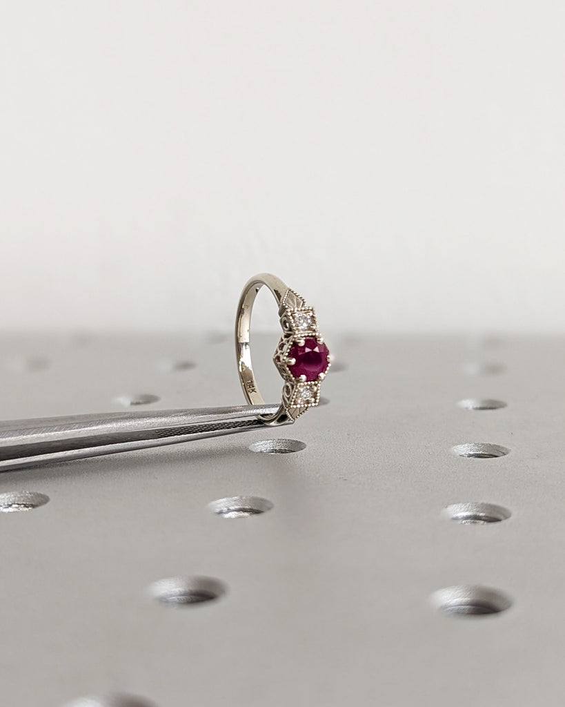 0.5ct Ruby Engagement Ring, Vintage Ruby Ring, Ruby Engagement Ring Milgrain Ring, 14K Gold Ruby Ring, Simple Promise Ring, Art Deco Ring