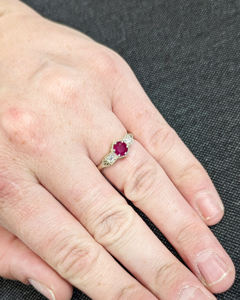 0.5ct Ruby Engagement Ring, Vintage Ruby Ring, Ruby Engagement Ring Milgrain Ring, 14K Gold Ruby Ring, Simple Promise Ring, Art Deco Ring
