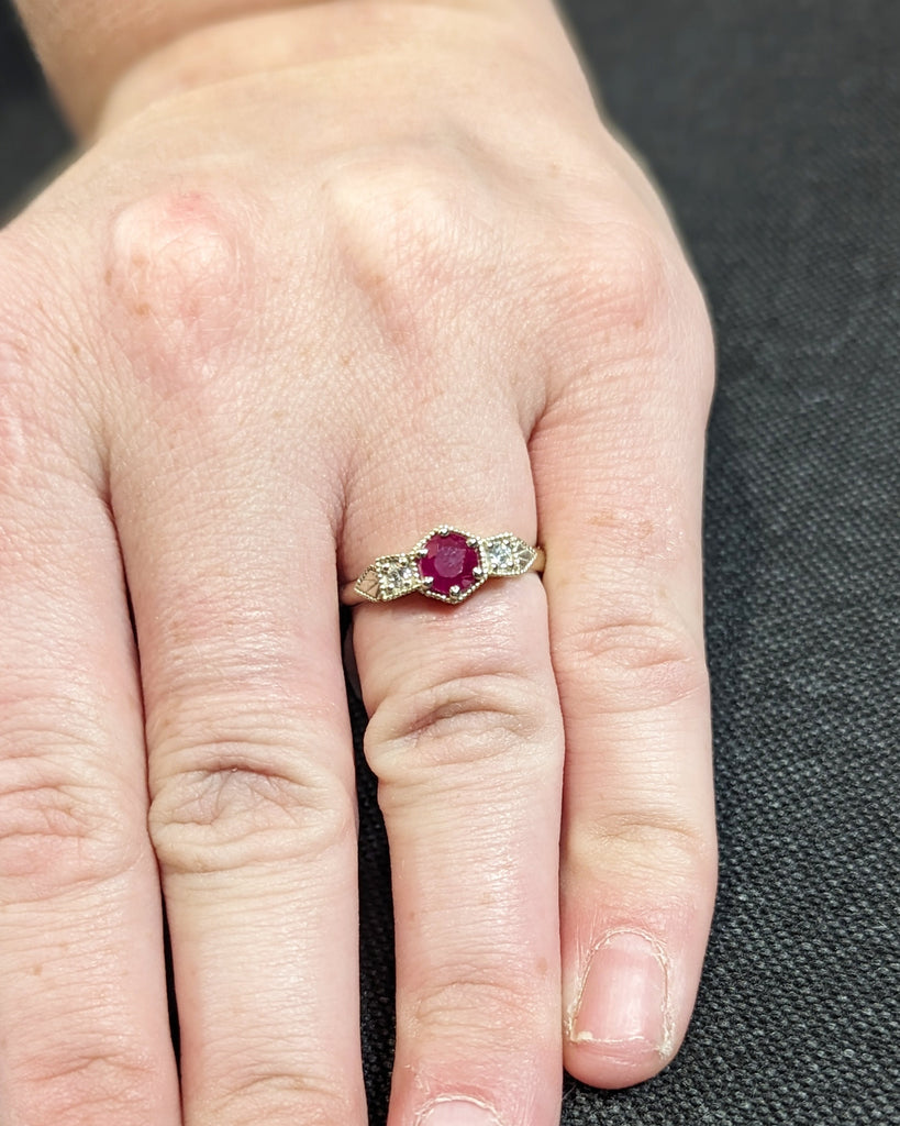 0.5ct Ruby Engagement Ring, Vintage Ruby Ring, Ruby Engagement Ring Milgrain Ring, 14K Gold Ruby Ring, Simple Promise Ring, Art Deco Ring