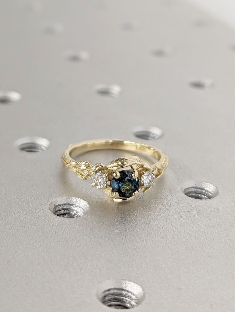 0.5ct Round Peacock Sapphire 14K Yellow Gold Nature Inspired Leaf Motifs Diamond Promise Ring