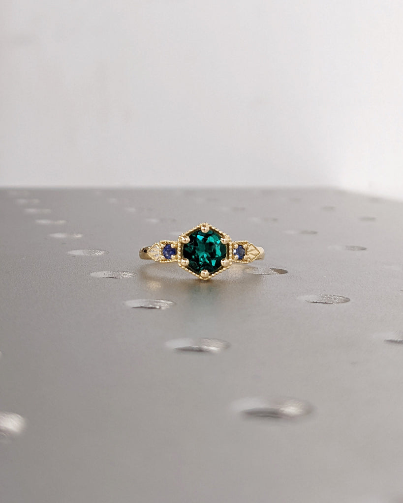 Emerald Ring Vintage Emerald Engagement Ring 18K Gold Ring Gift Unique Antique Wedding Promise Anniversary Ring For Her Birthstone Sapphire