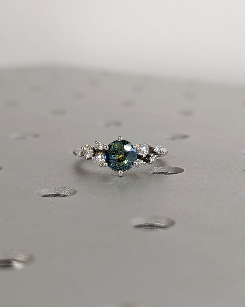 Peacock Sapphire Promise Ring Gold, Round Cut Engagement Dainty Sapphire Ring, Art Deco Ring, Green Gemstone Statement Ring Anniversary Gift