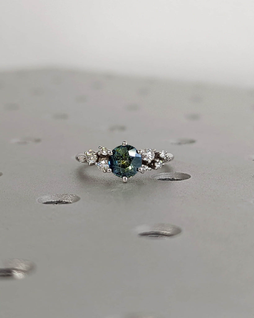 Peacock Sapphire Promise Ring Gold, Round Cut Engagement Dainty Sapphire Ring, Art Deco Ring, Green Gemstone Statement Ring Anniversary Gift