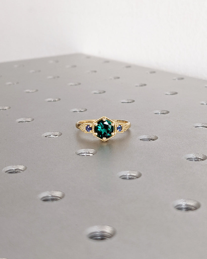 Emerald Ring Vintage Emerald Engagement Ring 18K Gold Ring Gift Unique Antique Wedding Promise Anniversary Ring For Her Birthstone Sapphire