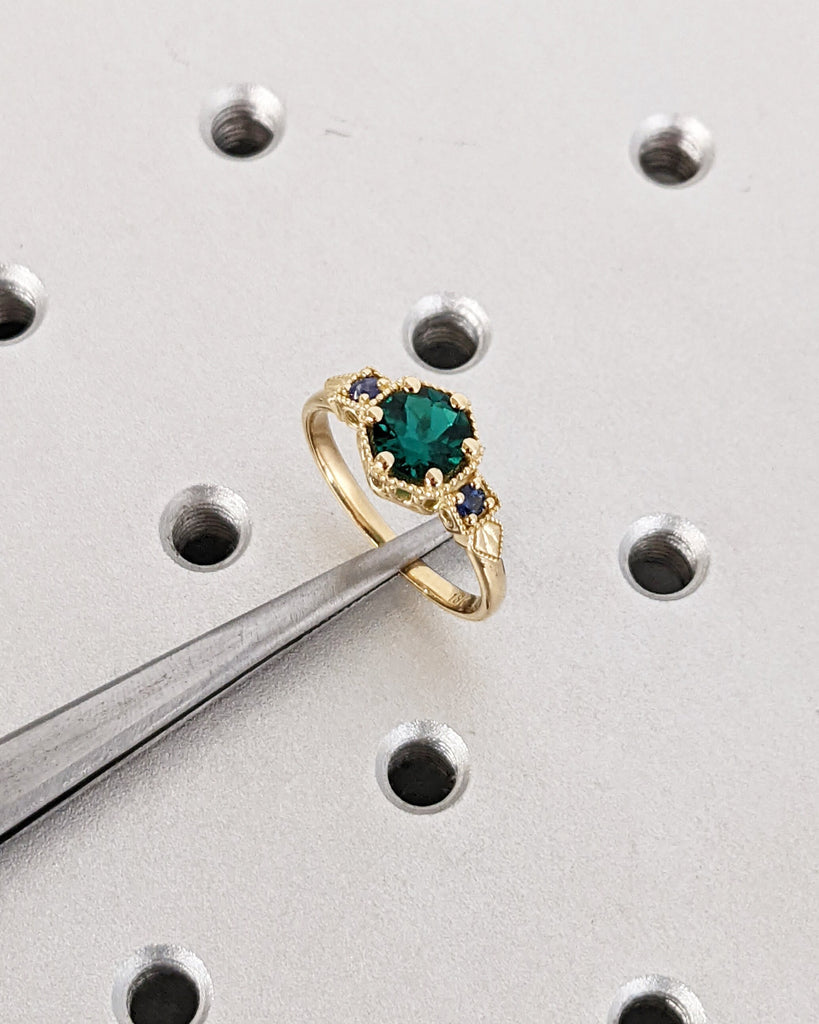 Emerald Ring Vintage Emerald Engagement Ring 18K Gold Ring Gift Unique Antique Wedding Promise Anniversary Ring For Her Birthstone Sapphire